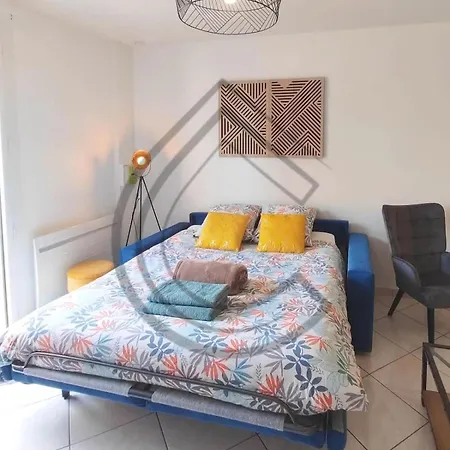 La Casa Leo Semesterbostad Vendrennes