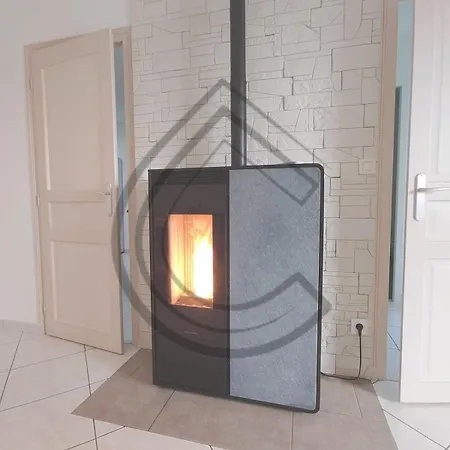 La Casa Leo * Vendrennes