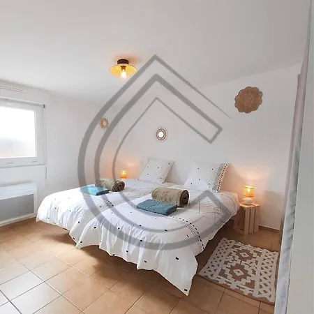 La Casa Leo